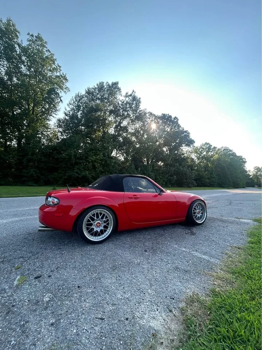 2007 Mazda NC MX-5 Miata - Image 2 of 8