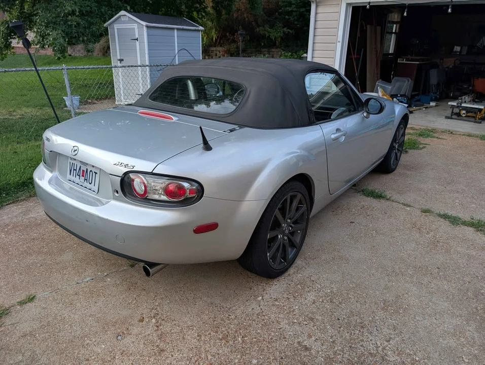 2007 Mazda NC MX-5 Miata - Image 2 of 5