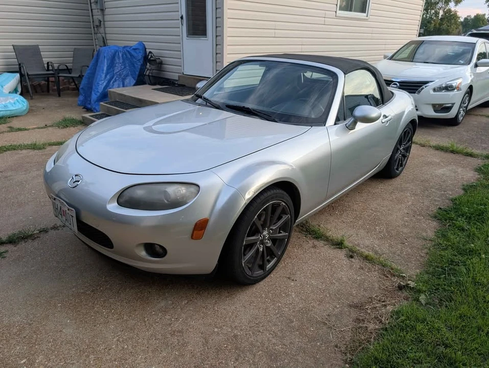 2007 Mazda NC MX-5 Miata - Image 4 of 5