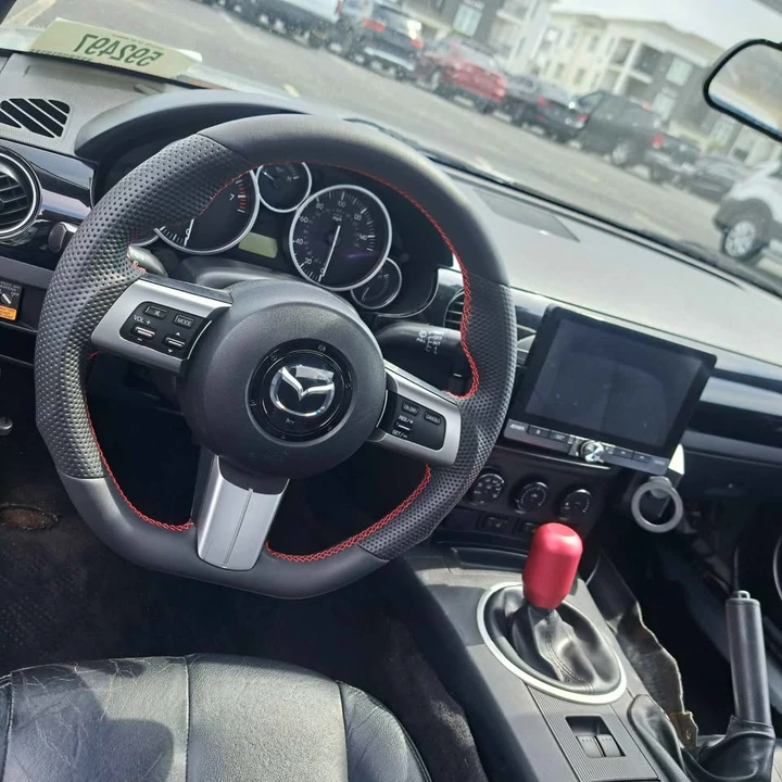 2007 Mazda NC MX-5 Miata - Image 2 of 4