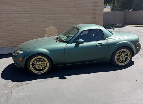 2007 Mazda MX-5 Grand Touring Hard Top Convertible 2D