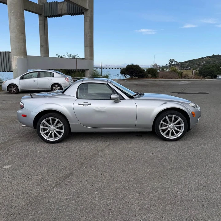 2007 Mazda NC MX-5 Miata - Image 5 of 20