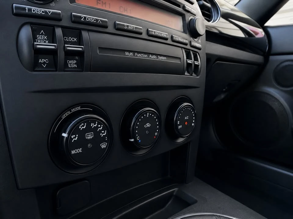 2007 Mazda NC MX-5 Miata - Image 9 of 11