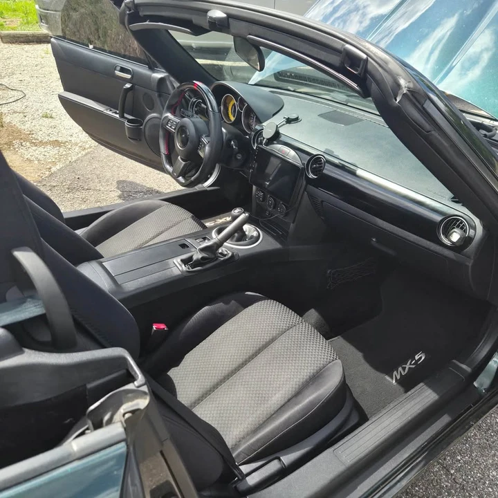 2007 Mazda NC MX-5 Miata - Image 7 of 10