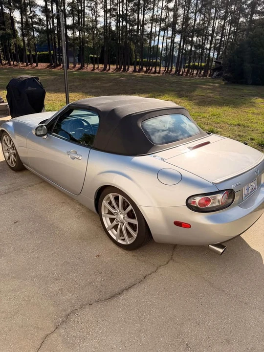2007 Mazda NC MX-5 Miata - Image 4 of 10