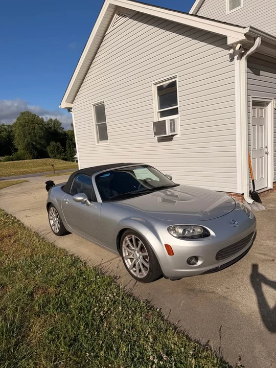 2007 Mazda NC MX-5 Miata - Image 2 of 10