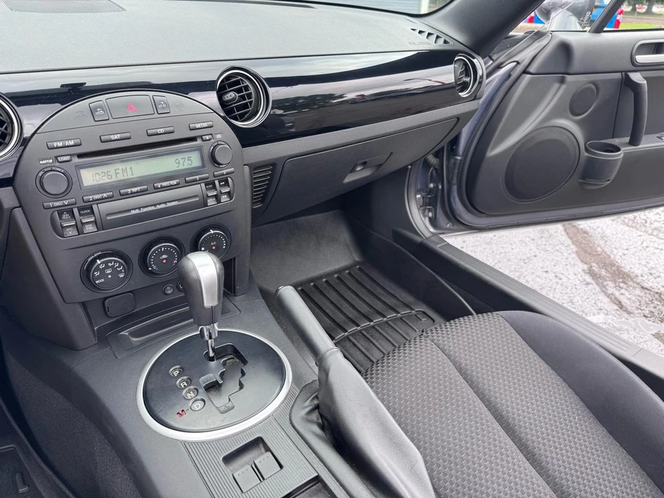 2007 Mazda NC MX-5 Miata - Image 19 of 20