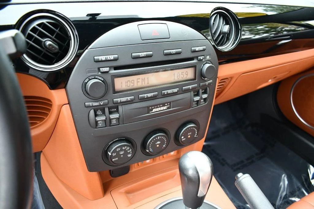 2007 Mazda NC MX-5 Miata - Image 12 of 21