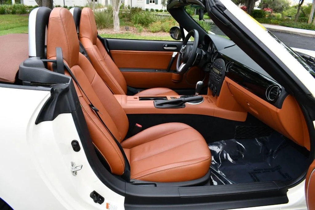 2007 Mazda NC MX-5 Miata - Image 15 of 21