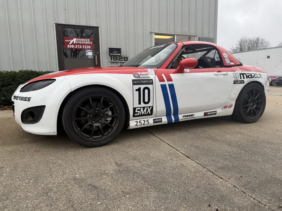 2007 Mazda NC MX-5 Miata - Image 13 of 31