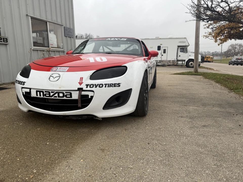 2007 Mazda NC MX-5 Miata - Image 4 of 31