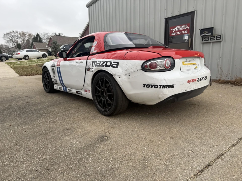 2007 Mazda NC MX-5 Miata - Image 27 of 31