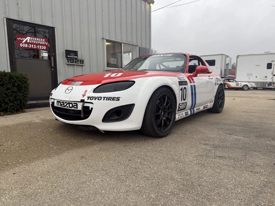 2007 Mazda NC MX-5 Miata - Image 7 of 31