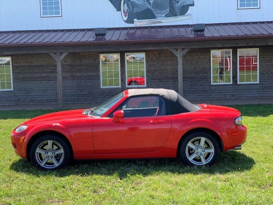 2007 Mazda NC MX-5 Miata - Image 2 of 9