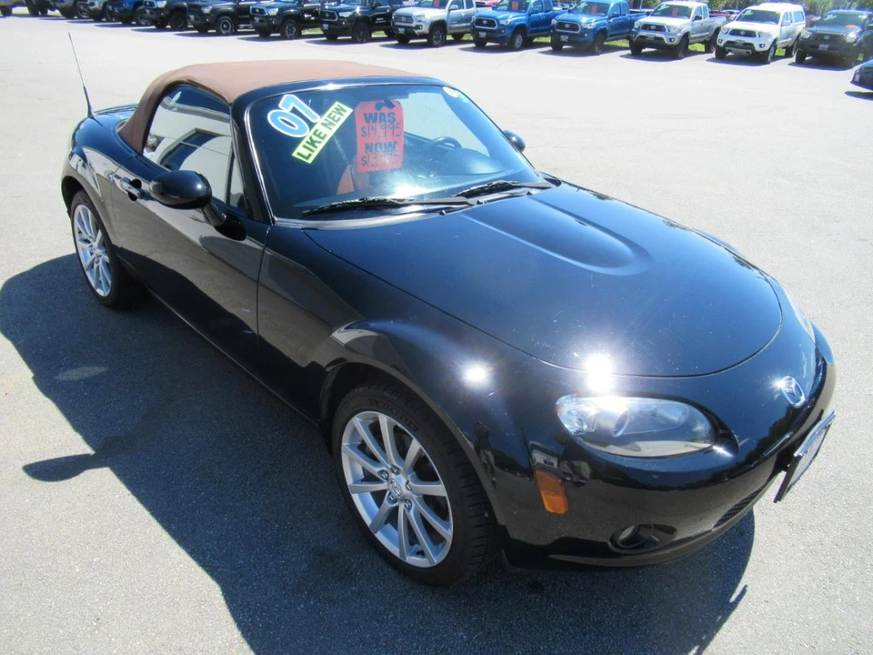 2007 Mazda NC MX-5 Miata - Image 5 of 10