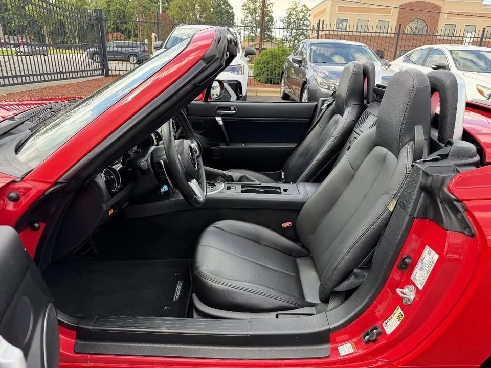 2007 Mazda NC MX-5 Miata - Image 12 of 20