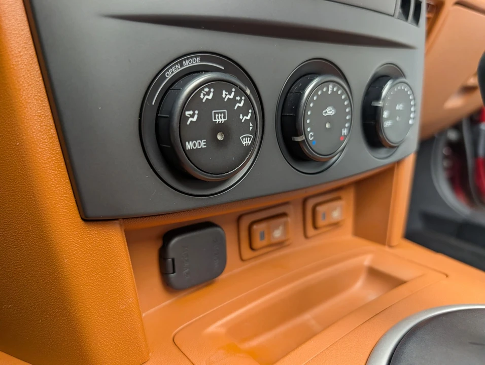 2007 Mazda NC MX-5 Miata - Image 14 of 21