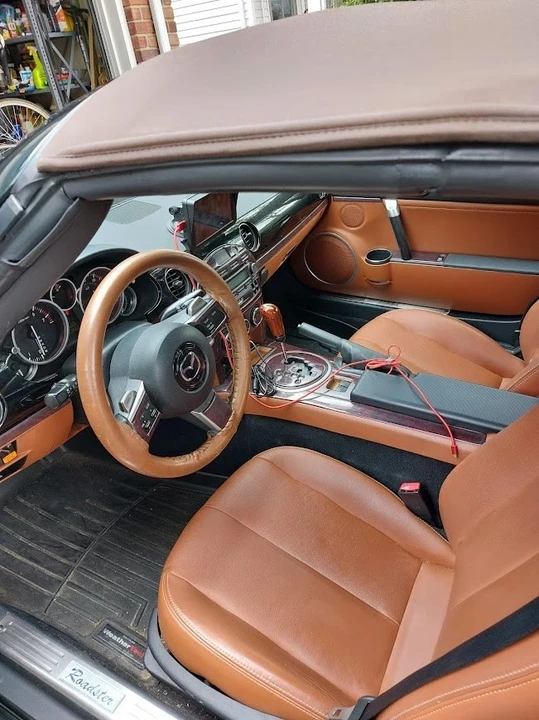 2007 Mazda NC MX-5 Miata - Image 12 of 16