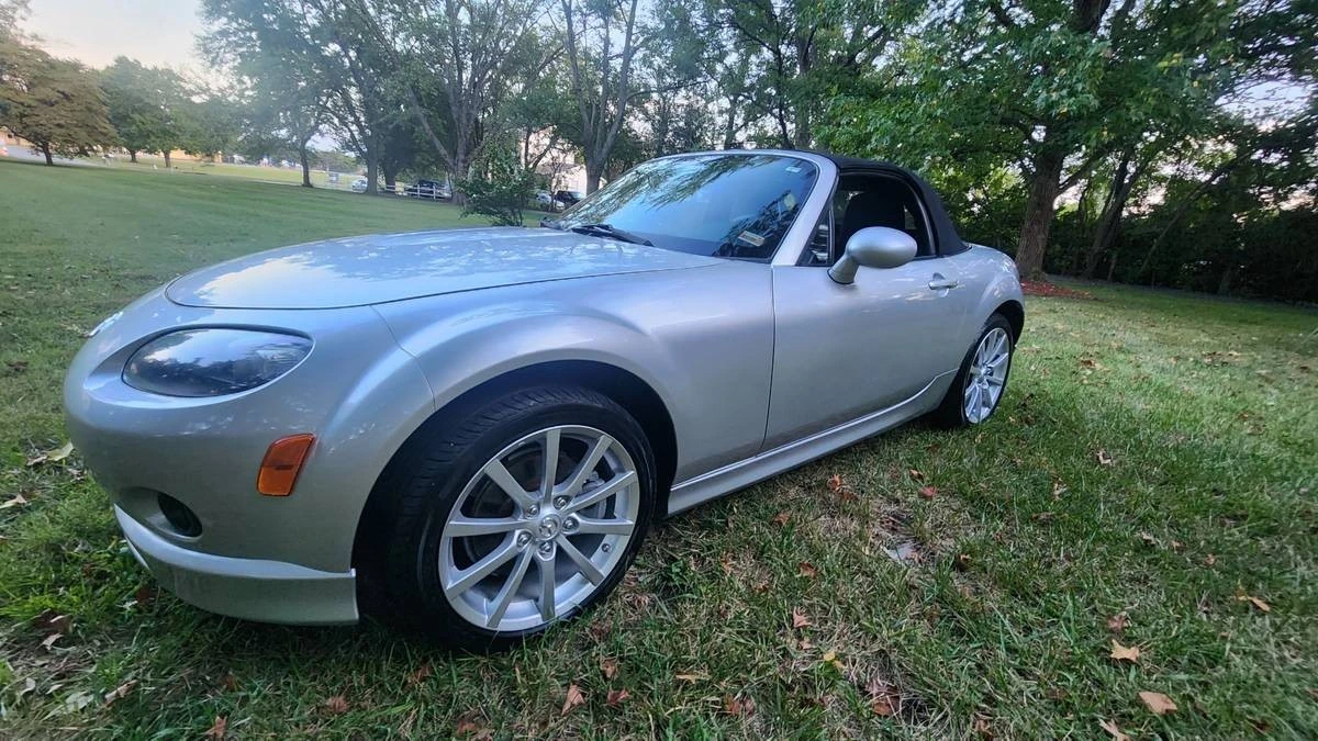 2007 Mazda NC MX-5 Miata - Image 5 of 20