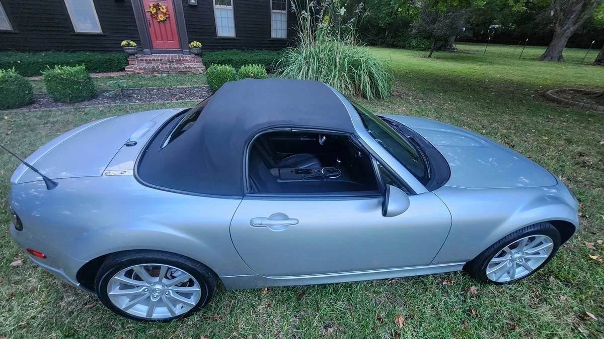 2007 Mazda NC MX-5 Miata - Image 9 of 20