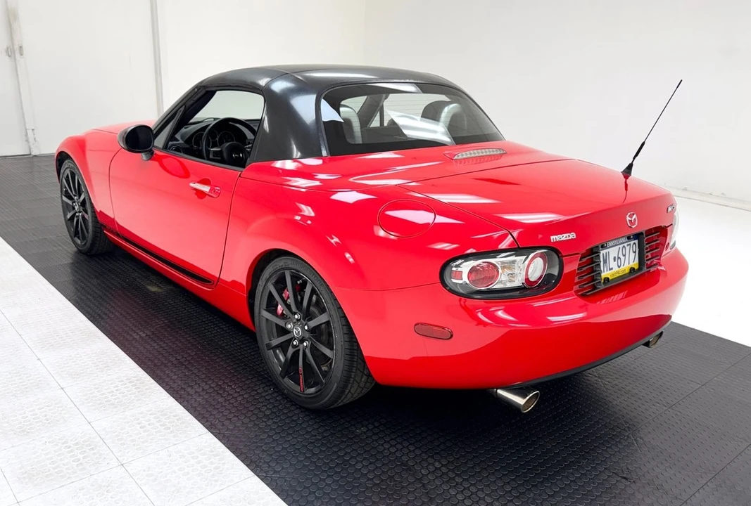 2007 Mazda NC MX-5 Miata - Image 7 of 31
