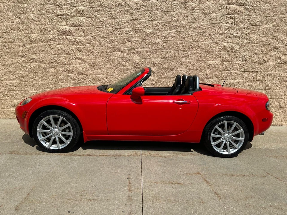 2007 Mazda NC MX-5 Miata - Image 2 of 6