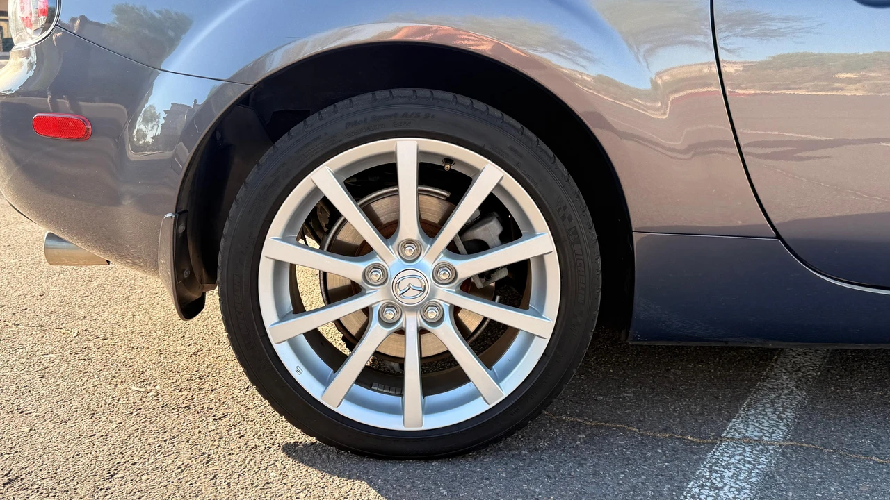 2007 Mazda NC MX-5 Miata - Image 24 of 31