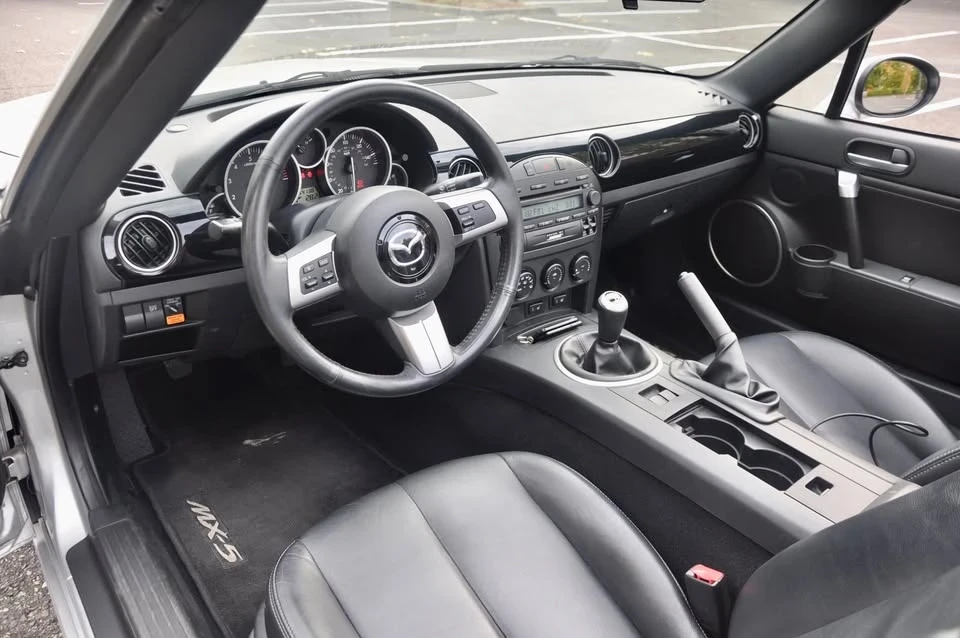 2007 Mazda NC MX-5 Miata - Image 13 of 20