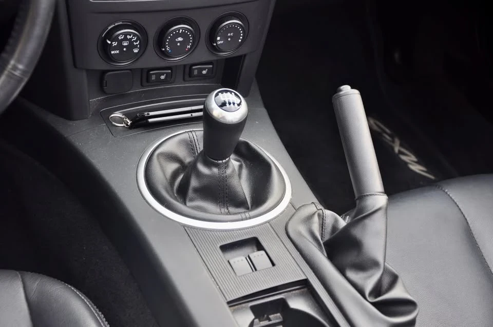 2007 Mazda NC MX-5 Miata - Image 16 of 20