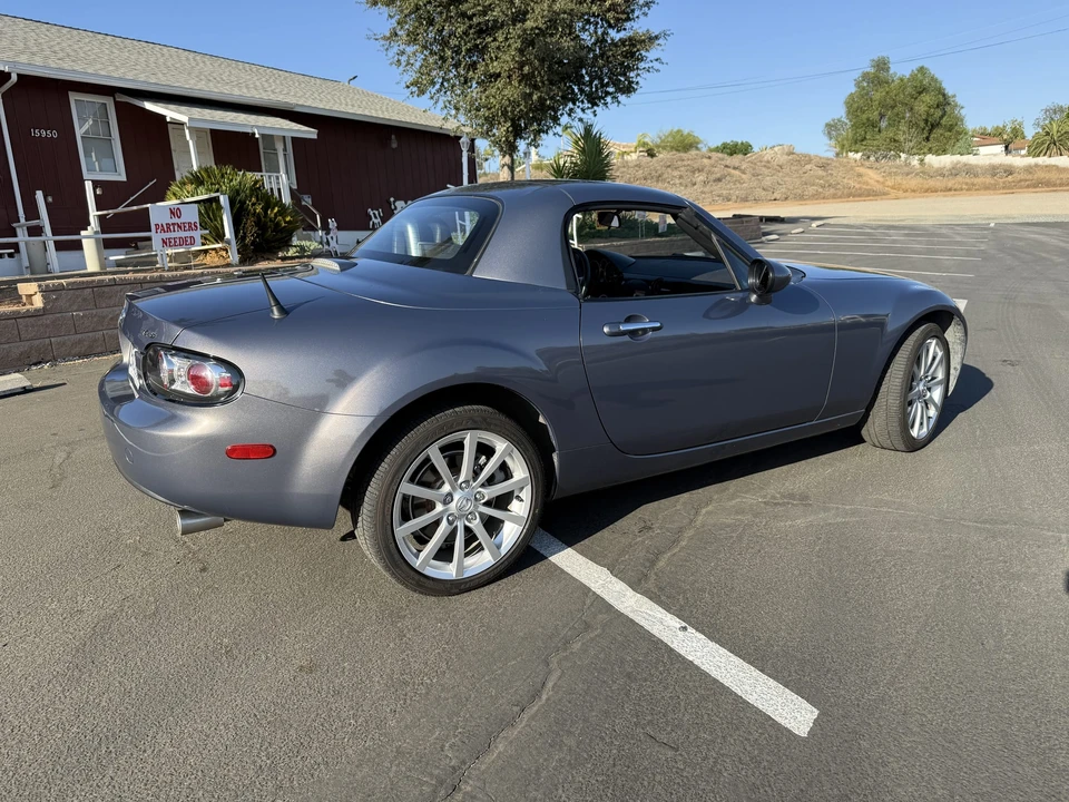 2007 Mazda NC MX-5 Miata - Image 7 of 31