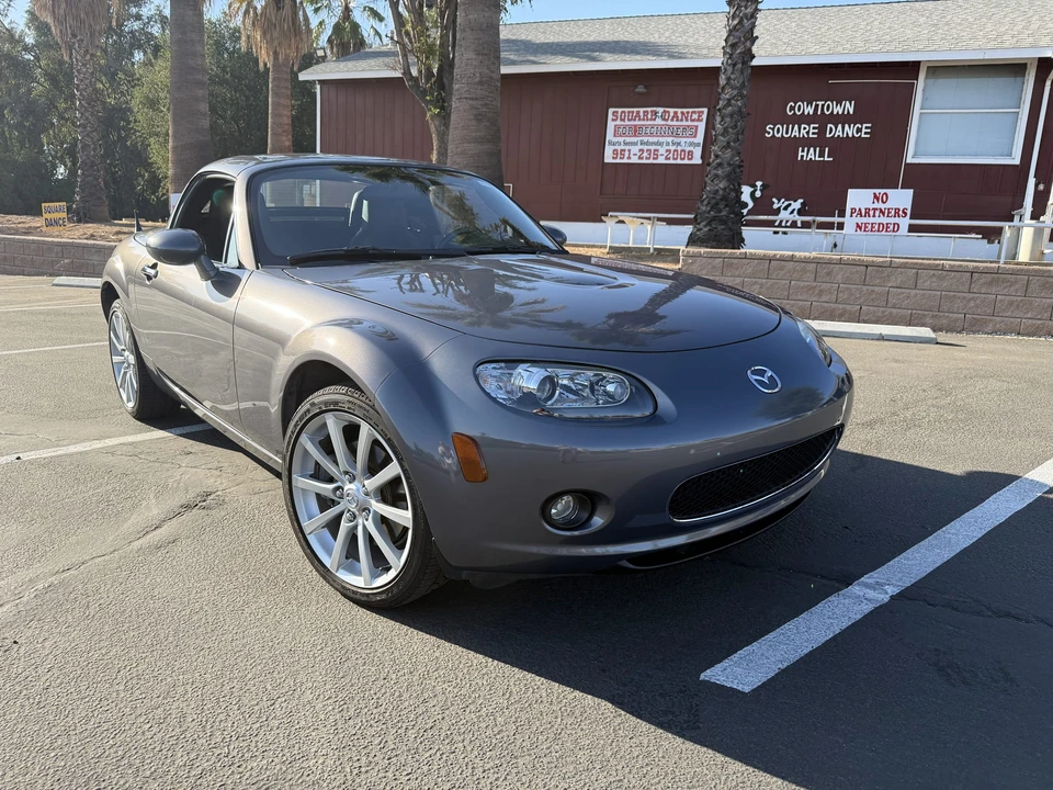 2007 Mazda NC MX-5 Miata - Image 2 of 31