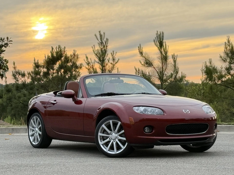 2007 Mazda NC MX-5 Miata - Image 11 of 31