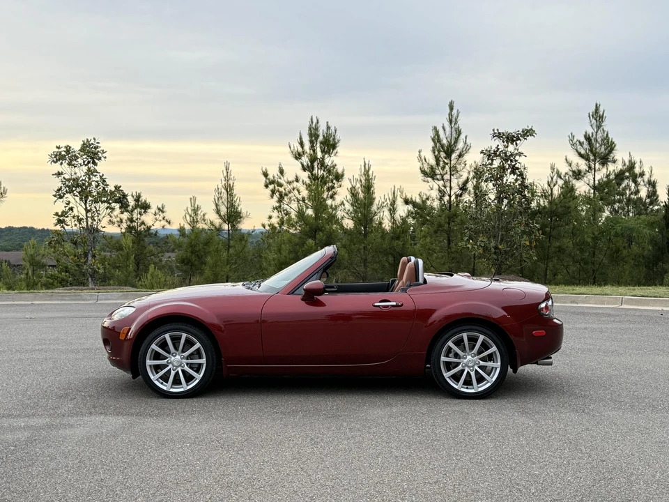 2007 Mazda NC MX-5 Miata - Image 19 of 31