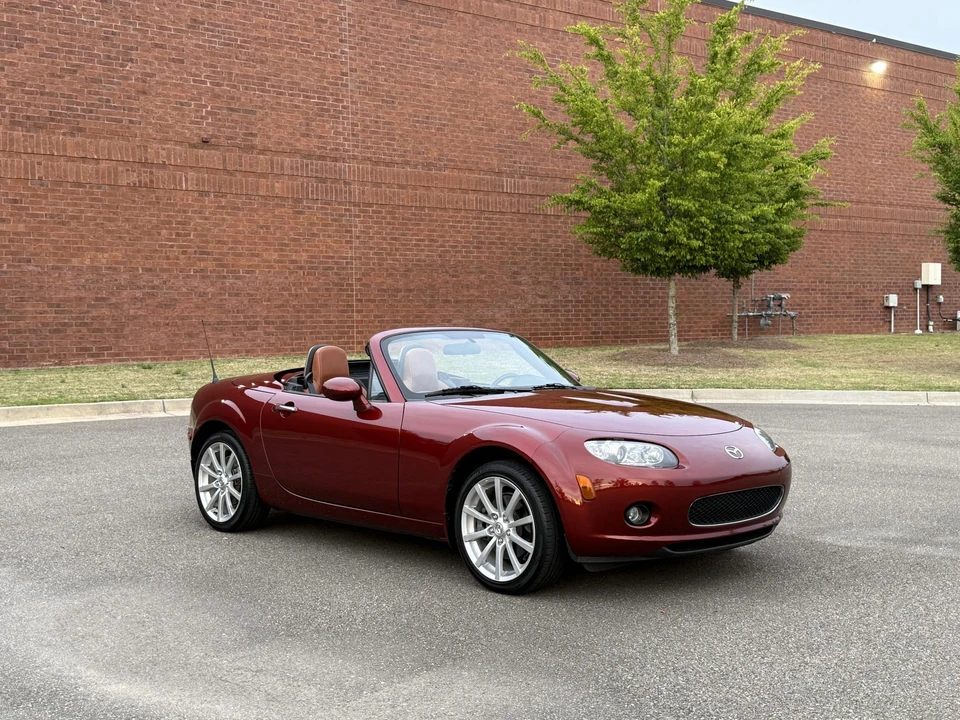 2007 Mazda NC MX-5 Miata - Image 12 of 31