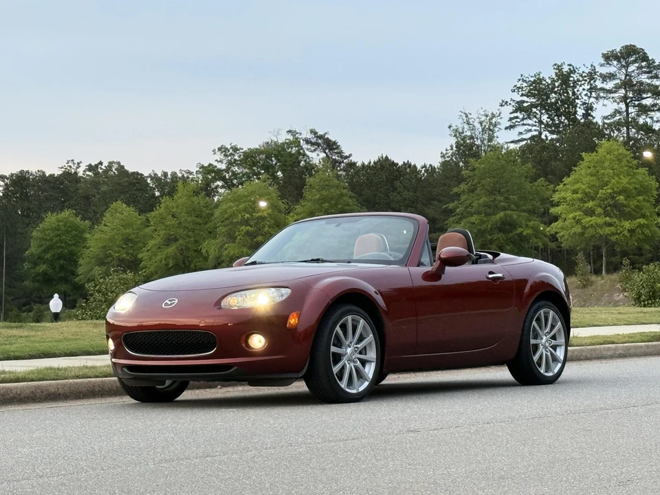 2007 Mazda NC MX-5 Miata - Image 8 of 31