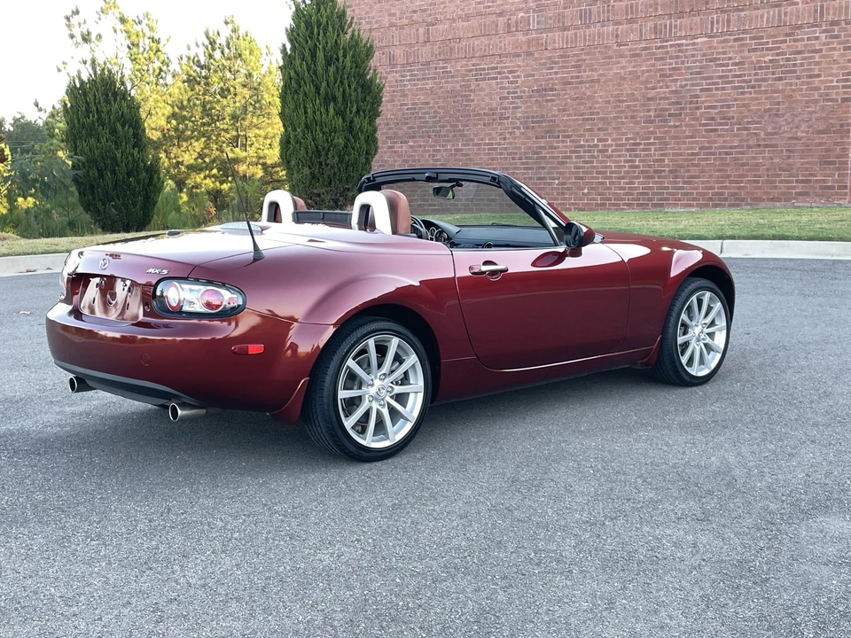 2007 Mazda NC MX-5 Miata - Image 7 of 31