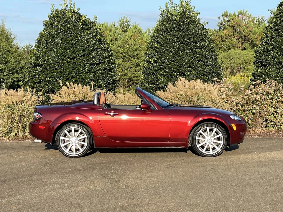 2007 Mazda NC MX-5 Miata - Image 15 of 31