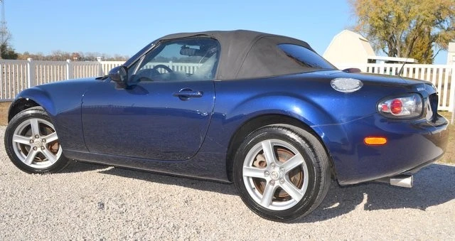 2007 Mazda NC MX-5 Miata - Image 4 of 21