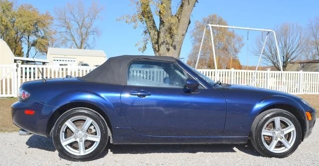 2007 Mazda NC MX-5 Miata - Image 5 of 21