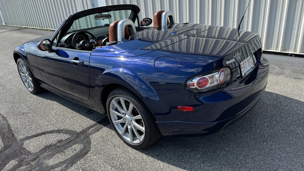 2007 Mazda NC MX-5 Miata - Image 7 of 14