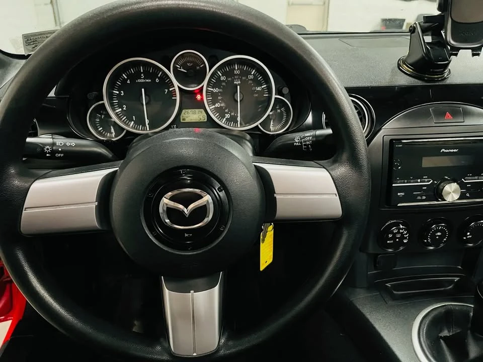 2007 Mazda NC MX-5 Miata - Image 13 of 20