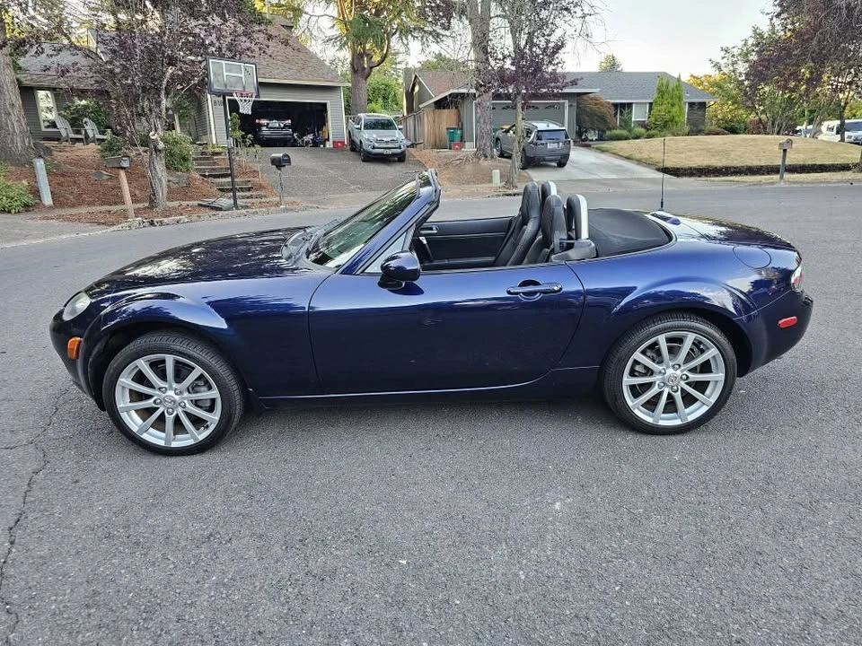 2007 Mazda NC MX-5 Miata - Image 10 of 17