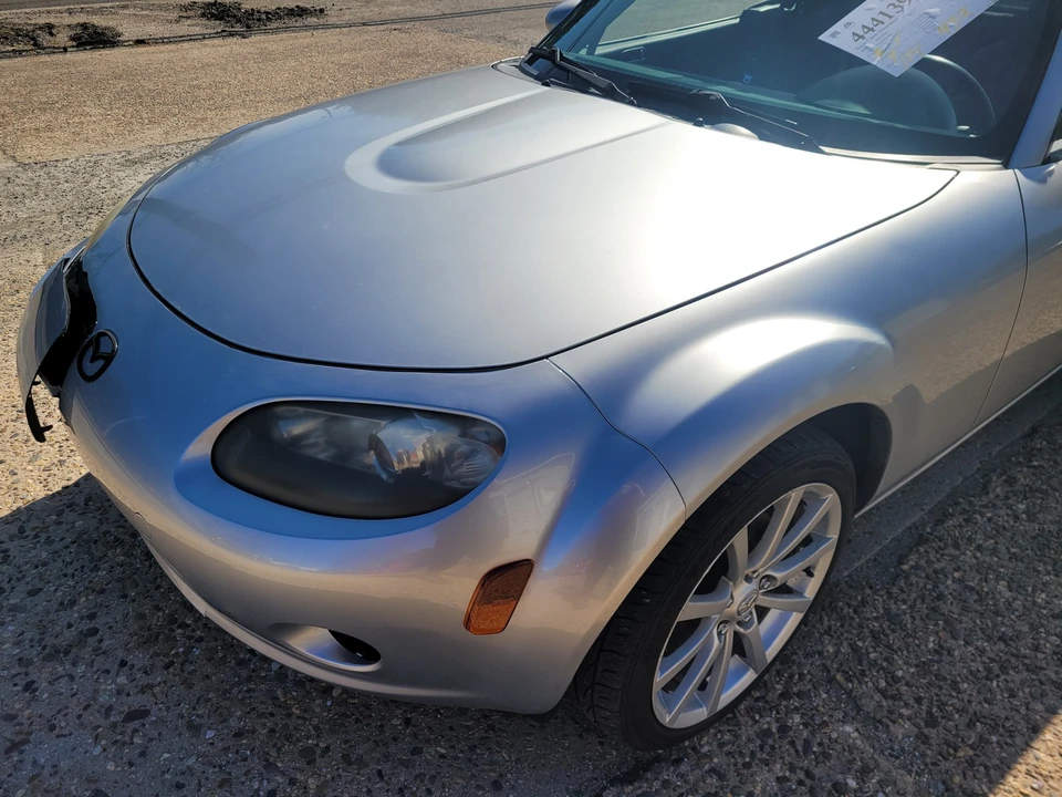 2007 Mazda NC MX-5 Miata - Image 14 of 21