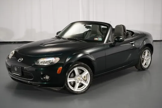 2007 Mazda MX-5 Miata Sport 5-Speed Manual
