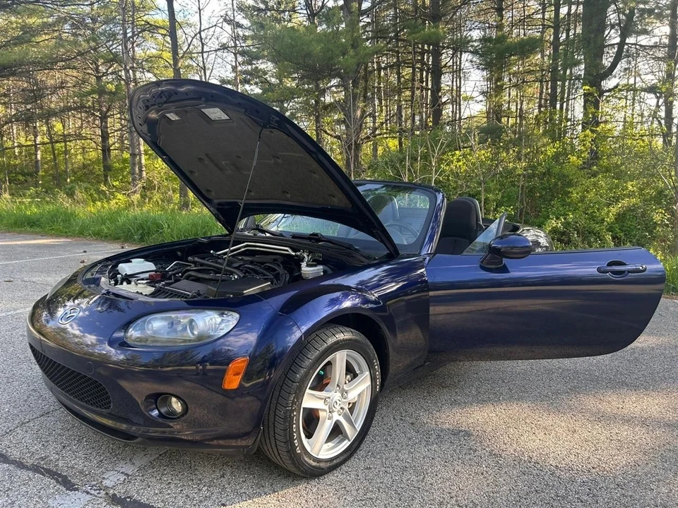 2007 Mazda NC MX-5 Miata - Image 19 of 31