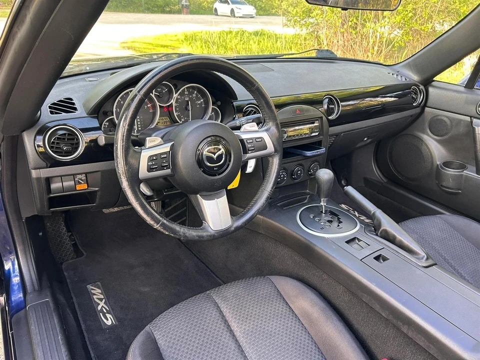 2007 Mazda NC MX-5 Miata - Image 21 of 31