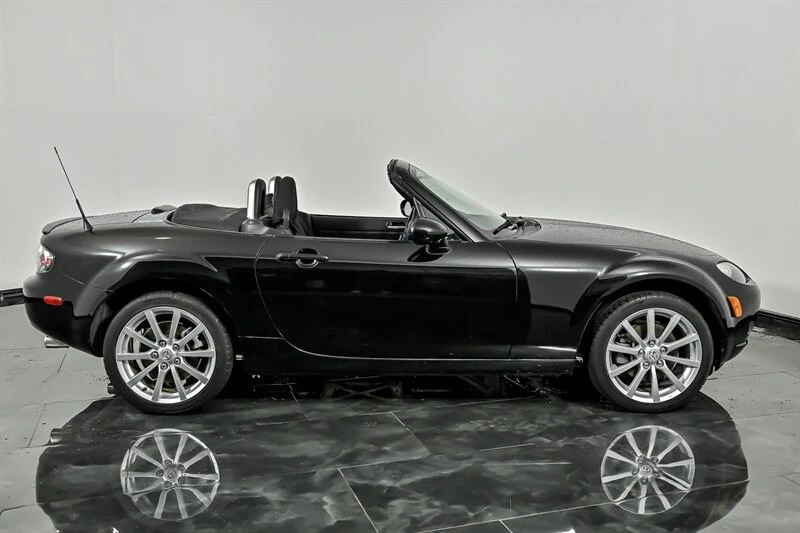 2007 Mazda NC MX-5 Miata - Image 10 of 26