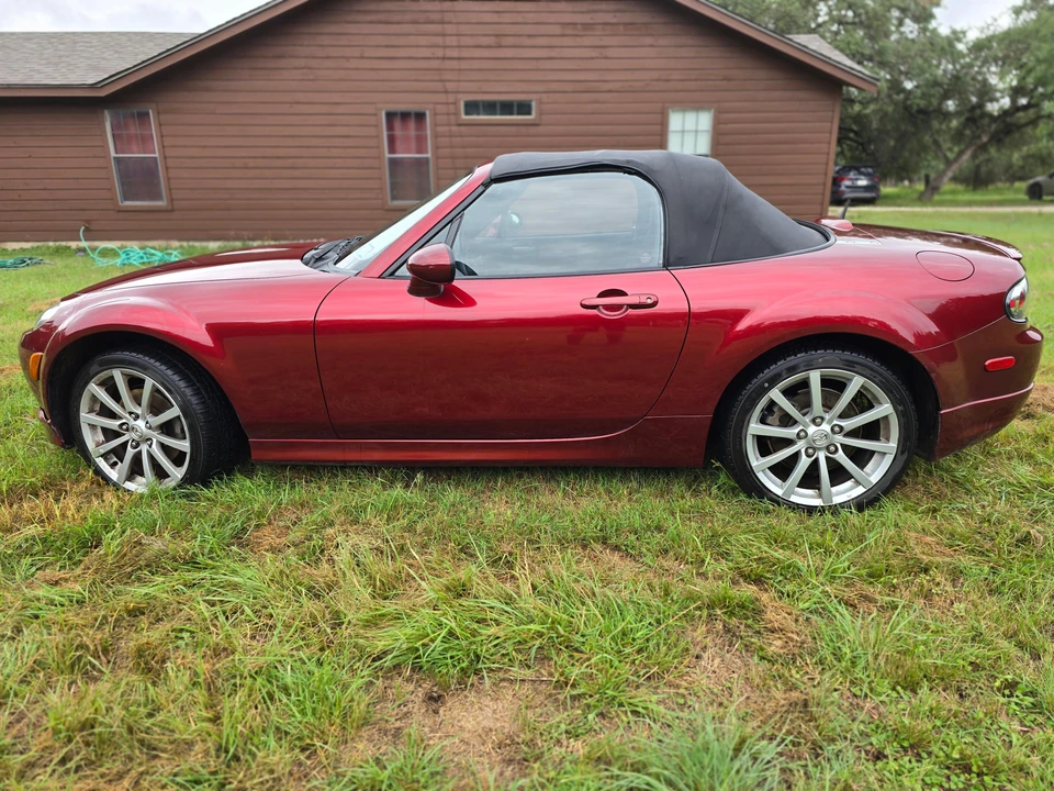 2007 Mazda NC MX-5 Miata - Image 17 of 31