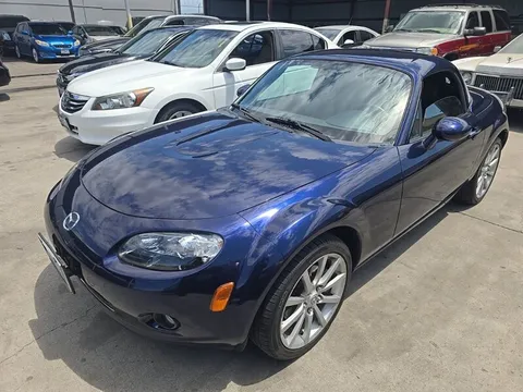 2007 Mazda MX-5 Miata Touring PRHT w/ Suspension Package