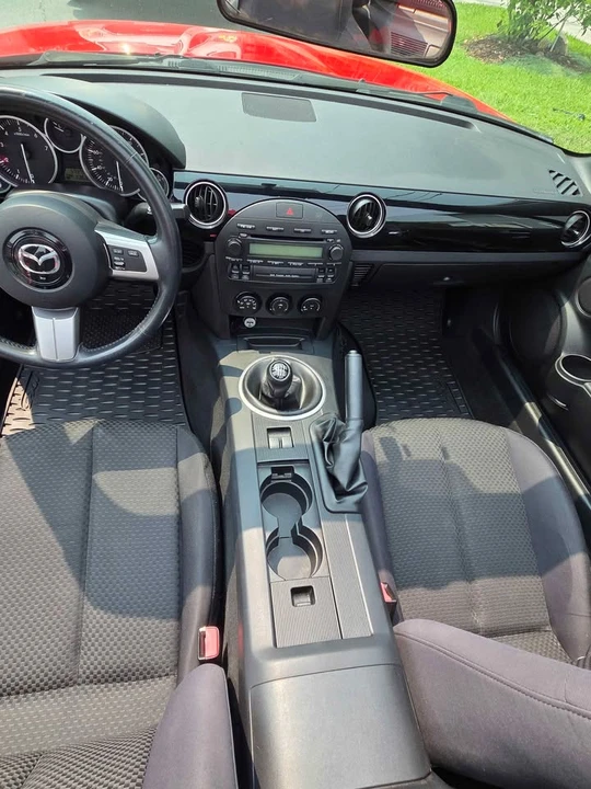 2007 Mazda NC MX-5 Miata - Image 3 of 7